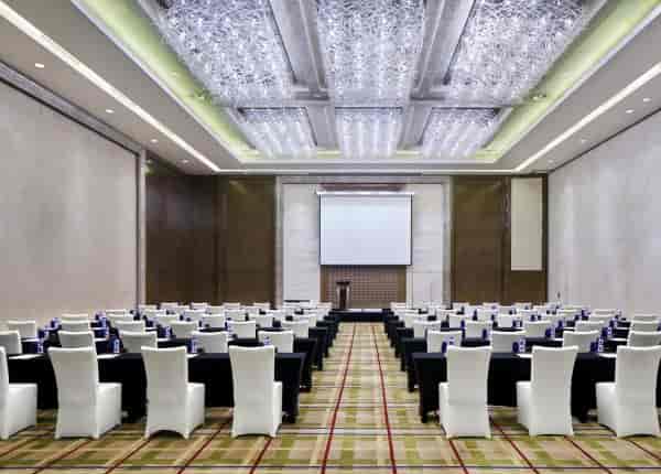 Meeting Room 6 at Crowne Plaza Beijing Lido, spacious setup for conferences and workshops.