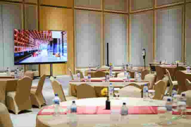 360 Meeting Room