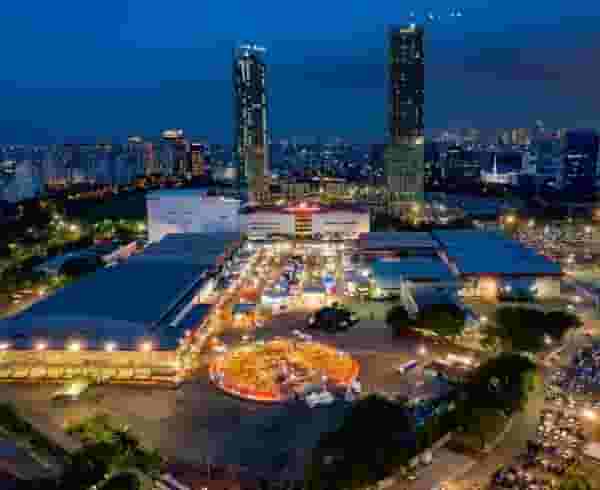Exhibition and trade centre