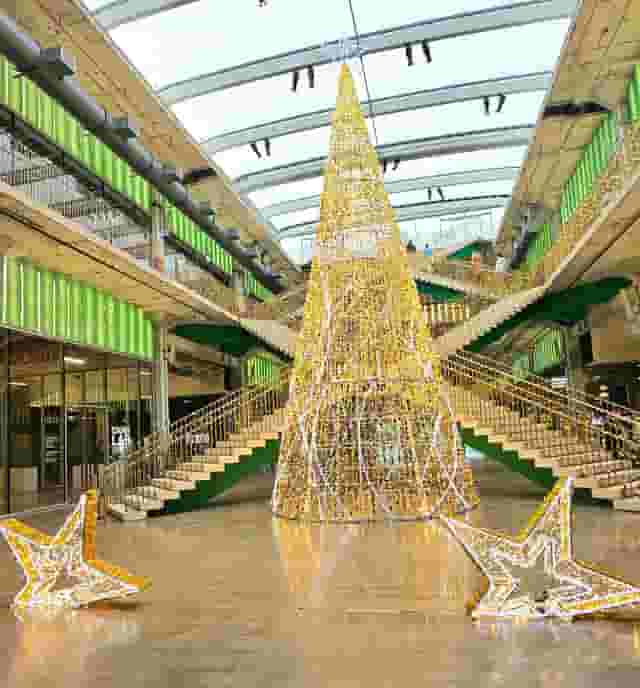 X Atrium