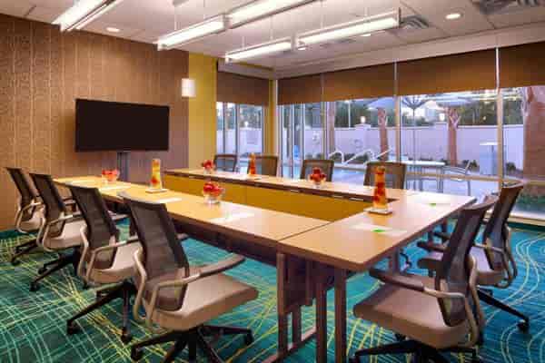 Private conference room at Golf Club of Houston, ideal for meetings and workshops.
