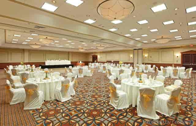 CROWNE PLAZA DALLAS MARKET CENTER ...