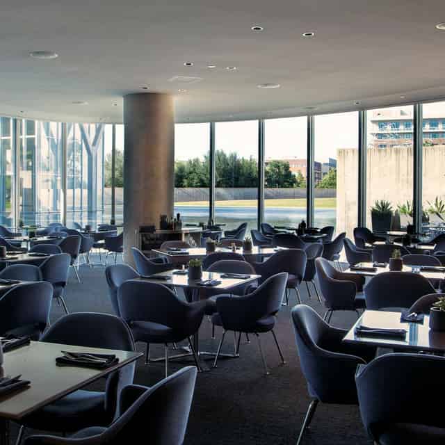 Café Modern