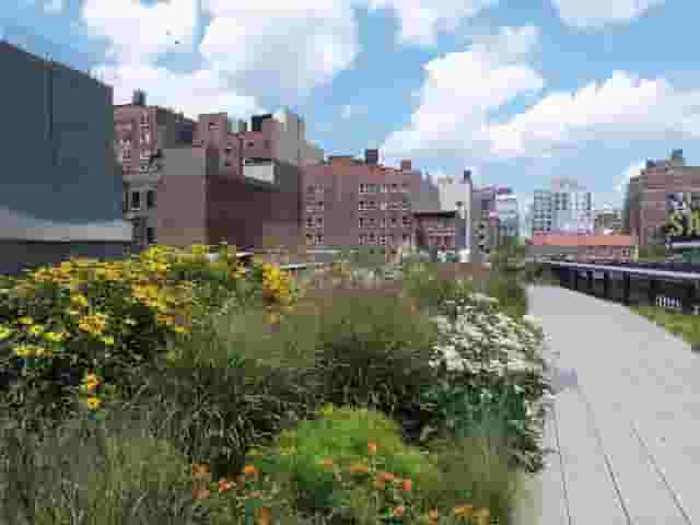 Diller – von Furstenberg Sundeck