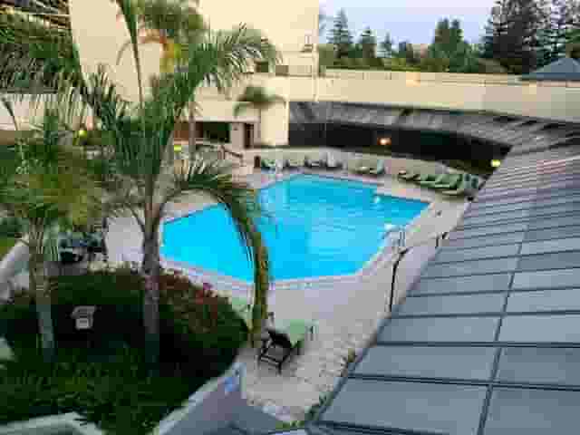 Bayshore Ballroom-Siskiyou