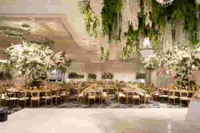 Gateway Ballroom-Pine
