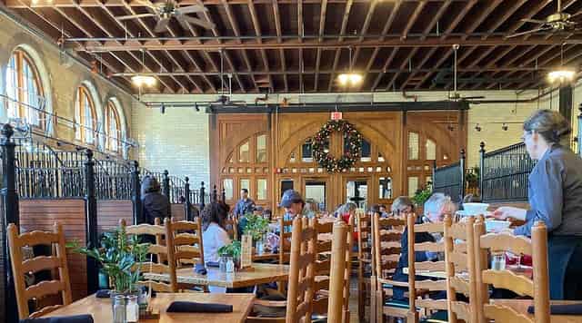 Stable Café Loft