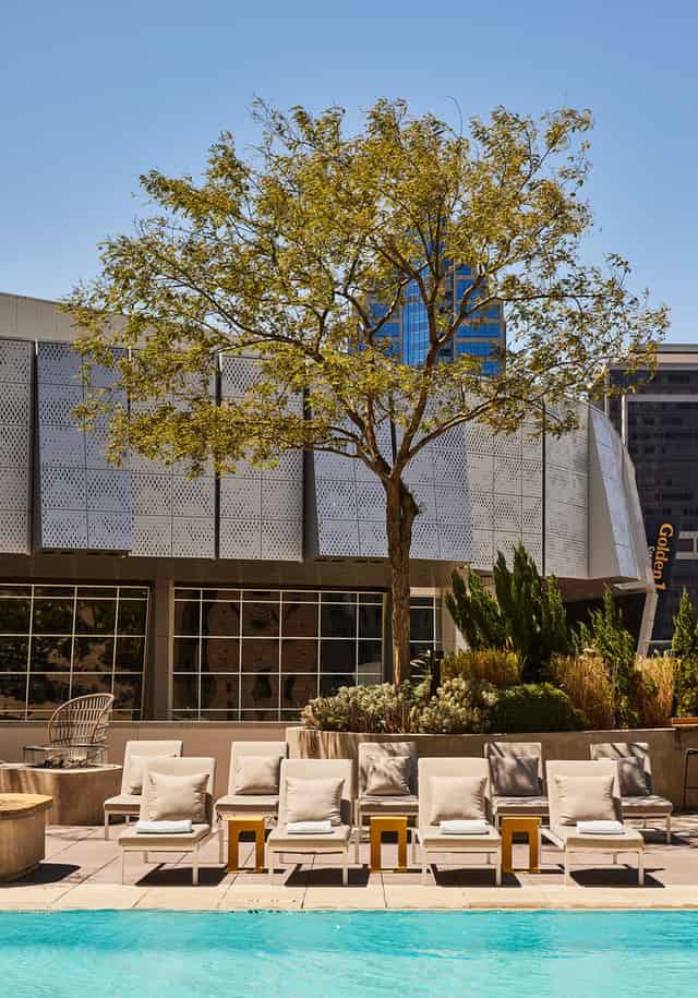 Revival Lounge
