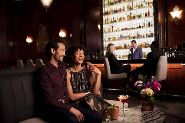 Cocktail bar