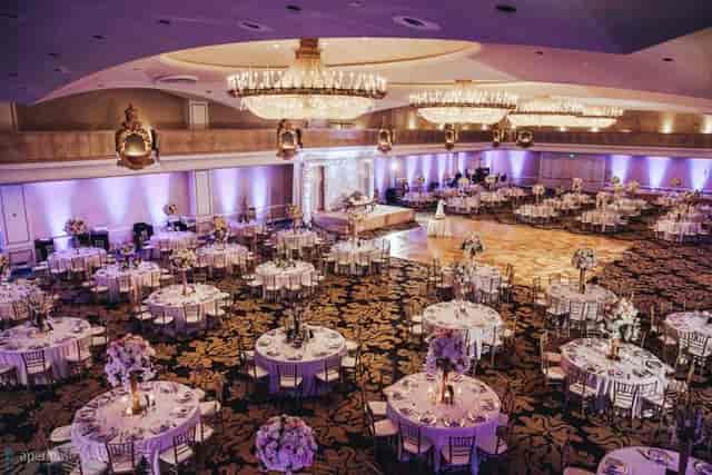 Elegant Grand Ballroom in Fairmont San Francisco, ideal for upscale weddings and events.