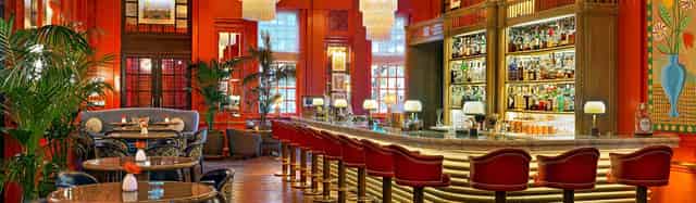 Cocktail bar
