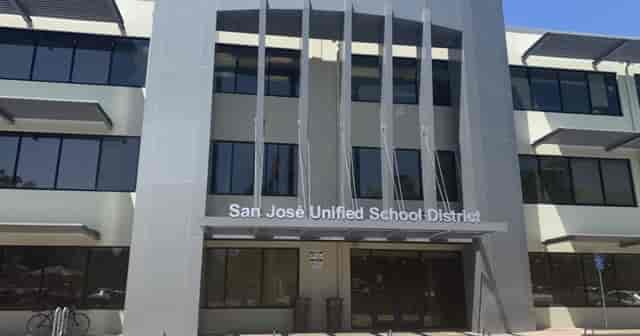Modern classroom in Urban Sanctuary San Jose, ideal for educational conferences and events.