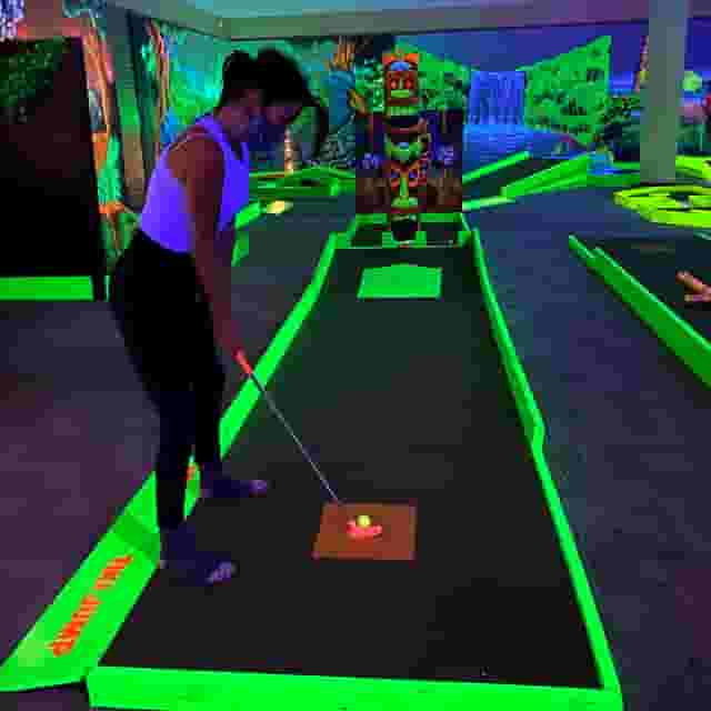 Children's amusement center