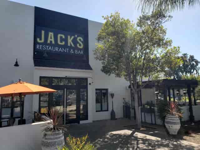 Jack's Restaurant outdoor seating, ideal for casual events in Westgate Center.