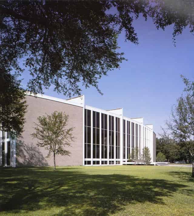 Caroline Wiess Law Building