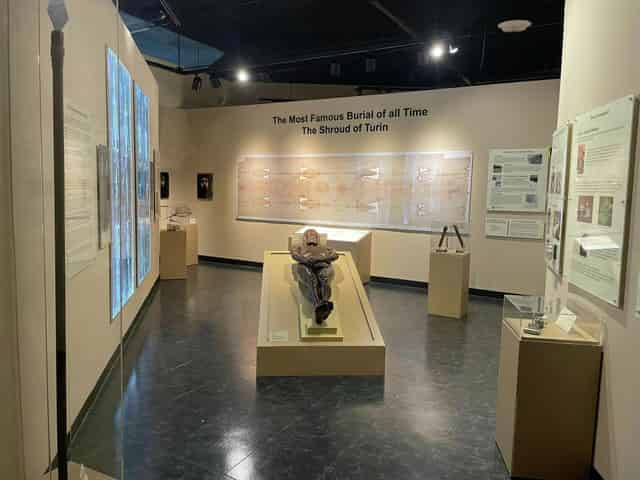 Exhibit Space