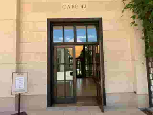 Café 43