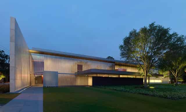 Edward Rudge Allen III Education Center & Chao Foundation Green Garden