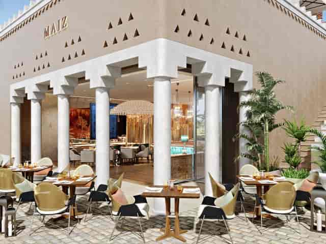 Elegant outdoor dining in Bujairi Terrace, perfect for upscale events and gatherings.