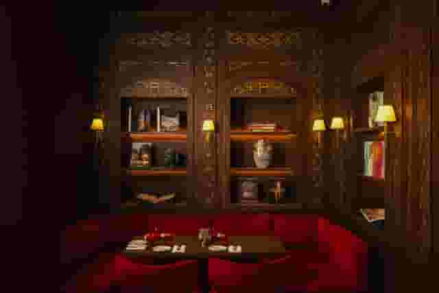 piano bar