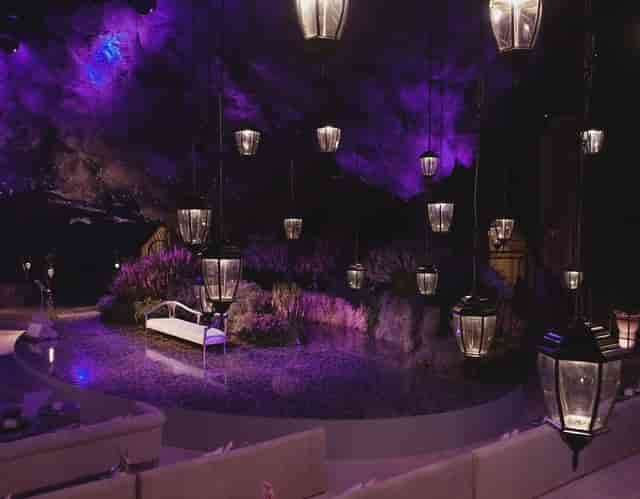 Al Tanhat Hall: elegant event space with serene ambiance, ideal for upscale gatherings.