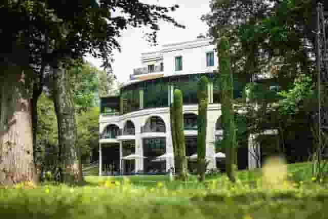 Hôtel***** & Spa Le Pavillon
