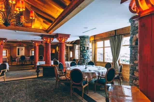 A Val d'Isère : La Table de l'Ours ...