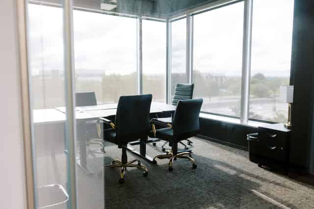 Medium-Large Team Suites