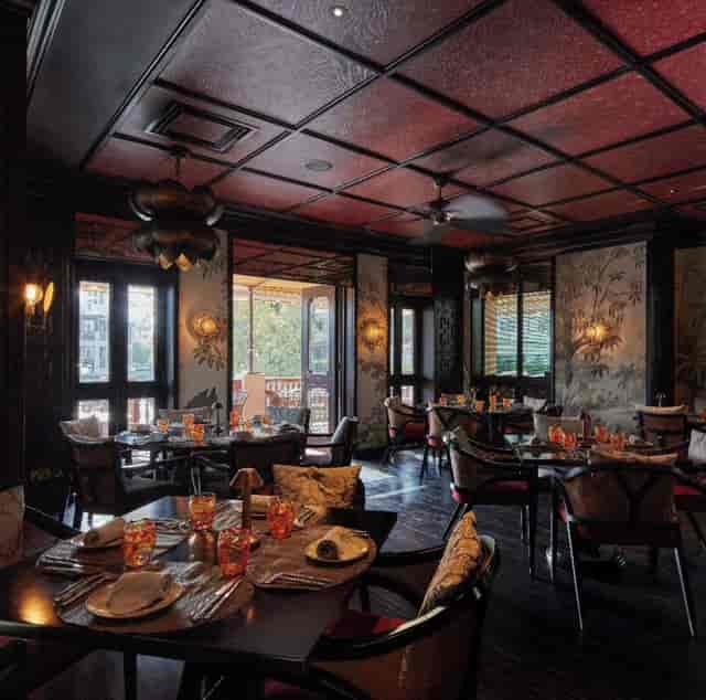 Elegant Pai Thai restaurant in Jumeirah, with warm decor for intimate corporate events.