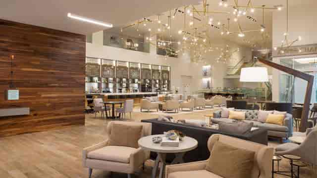 Modern conference room at DoubleTree by Hilton, ideal for networking events and meetings.