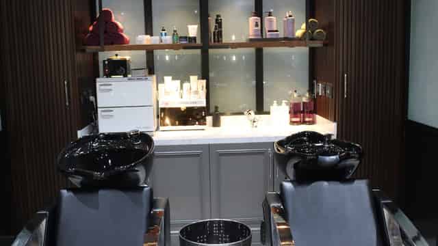 Salon