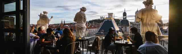 Les Muses rooftop venue at Opéra Lyon, elegant dining, upscale gatherings and events.