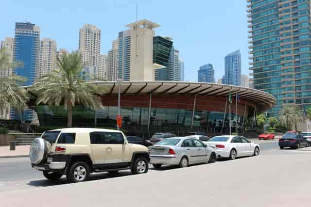 Modern Chart Lounge venue in Dubai Marina for conferences and events, with sleek design.