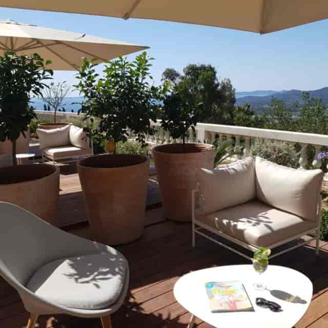 Elegantly designed Havana Lounge terrace, ideal for corporate retreats and networking events.