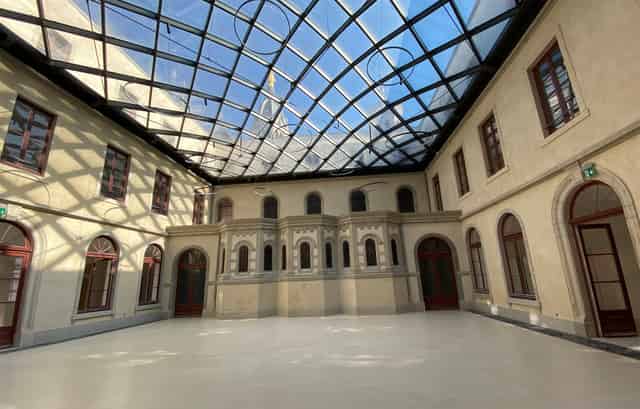 Salle Claudine Thévenet