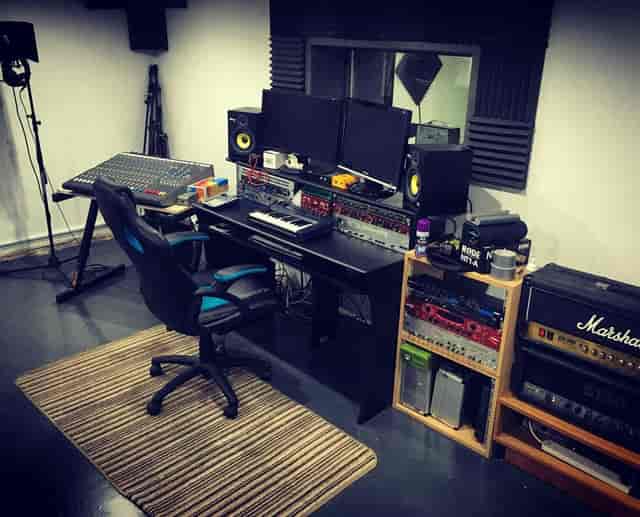 Rain City Rehearsal & Recording Studio - >Rain City Studios - Manchester</a>