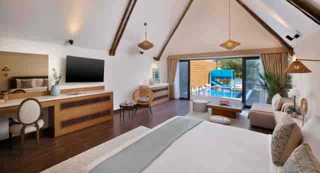 Modern hotel suite with private plunge pool, ideal for VIP retreats and meetings.