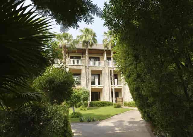 Villas in Signature Breeze: Elegant event venue amid lush greenery for conferences and retreats.