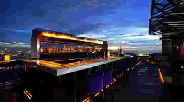 Cloud Dining & Lounge