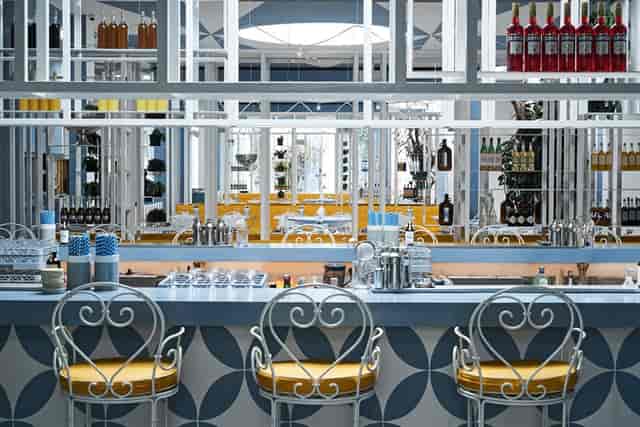 Modern bar area at Da Maria, perfect for networking events and casual meetups.