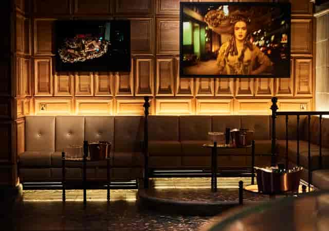 Stylish lounge in BEAT London, perfect for upscale receptions and networking events.