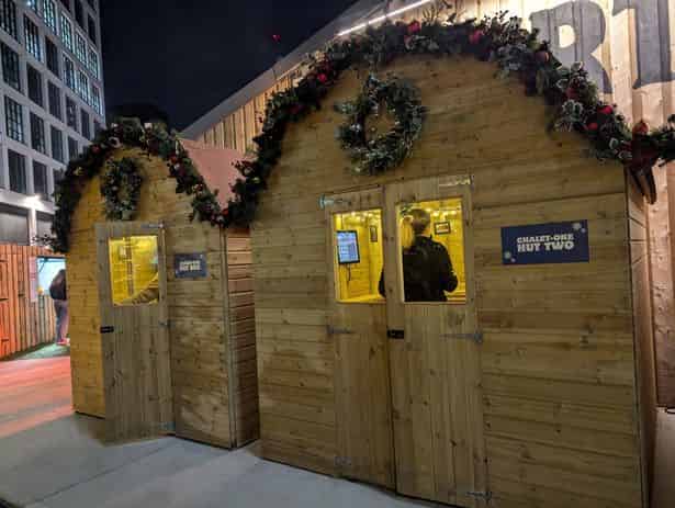 Karaoke Huts