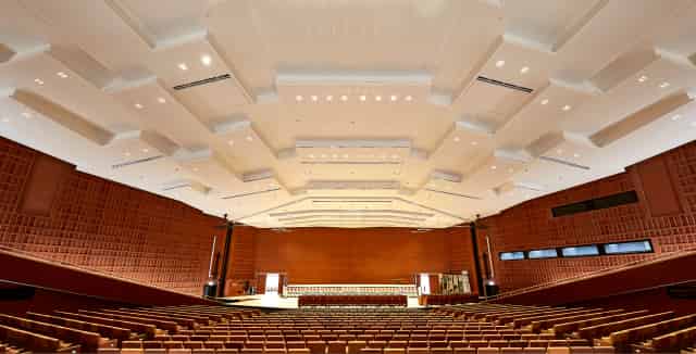 Foyer Ost CCH