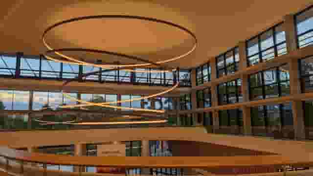 Hall 10