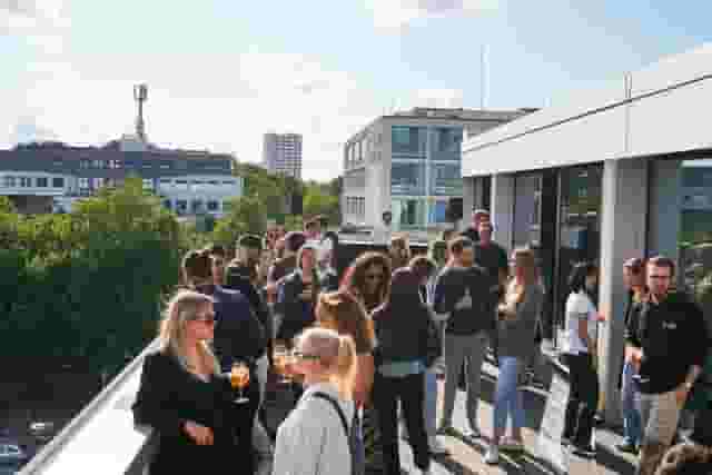 Thonet Rooftop Café