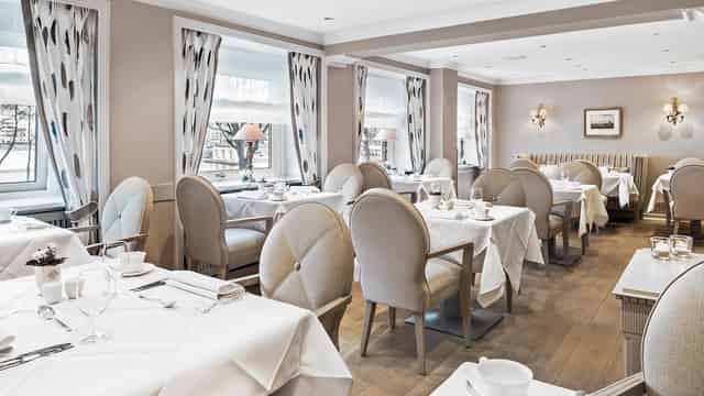 restaurant