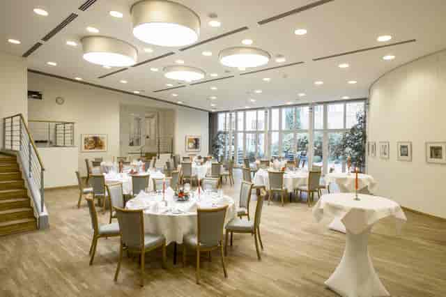 Jugendstilsaal Hamburg banquet event hybrid seating