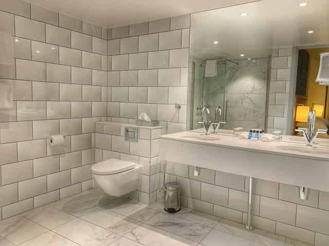 The Mirror Room