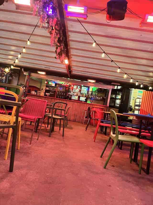 Casual Dattera Til Hagen event, outdoor bar, colorful seating, party, networking