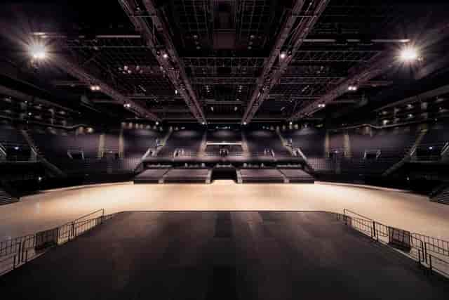 Oslo Spektrum concert arena, tiered seating, conference, performance